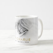 Elegant Baby Birth Stats Ankündigung Foto Kaffeetasse (VorderseiteRechts)