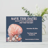Elegant Beach Coral Wedding Invitation Blue Einladung (Stehend Vorderseite)