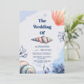 Elegant Beach Seashell Moderne Script Wedding Einladung (Stehend Vorderseite)