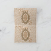 Elegant Beige florale Medallion geklappte Begrüßun Karte (Innenseite)