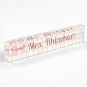 Elegant Beige Gingham mit Bow Accent Custom Namensplakette