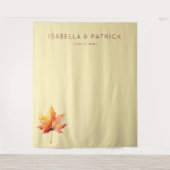 Elegant Beige Maple Leaf Wandteppich (Vorderseite)