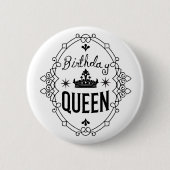 Elegant Birthday Queen Crown Typography White Button (Vorderseite)