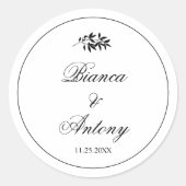 Elegant black and white branch and border wedding runder aufkleber (Vorderseite)