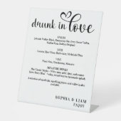 Elegant Black and White Drunk in Love Wedding Menu Sockelschild (Vorderseite)