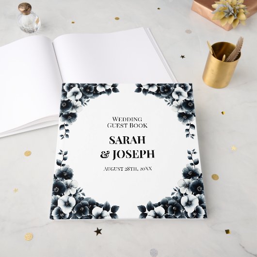 Elegant Black and White Floral Wedding Gästebuch (Vorderseite offen)