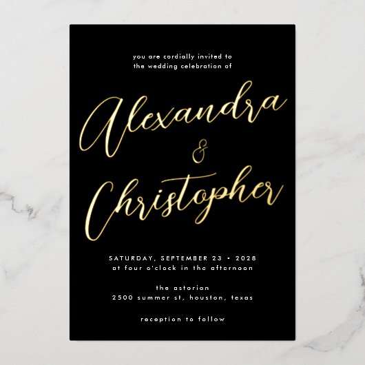 Elegant Black Blüh Calligraphy Wedding Gold Folieneinladung (Vorderseite)