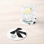 Elegant Black Bow Birthday Party Coasters Runder Pappuntersetzer (Vor Ort)