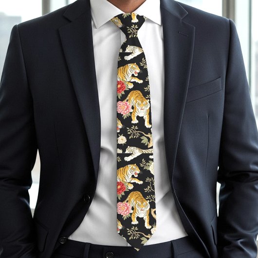 Elegant Black Chinoiserie Tiger and Peony Pattern Krawatte