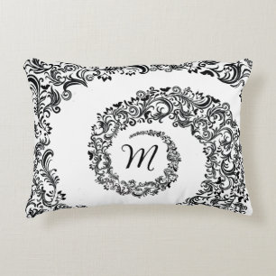 Elegant Black Damask Monogram Dekokissen