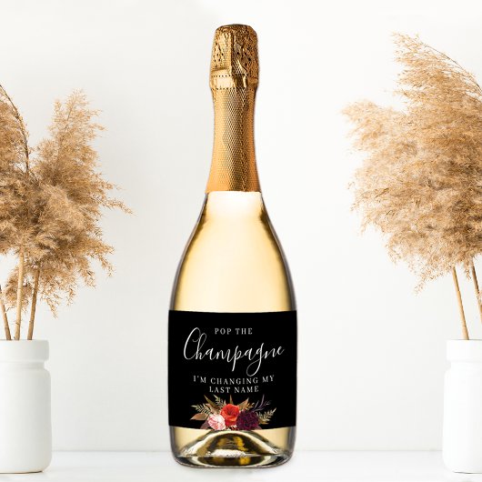 Elegant Black Floral Bridal Shower Schaumweinetikett