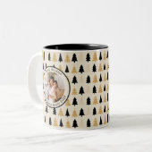 Elegant Black & Gold Christmas Tree  Zweifarbige Tasse (Vorderseite Links)