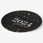 Elegant Black Gold Grad Class 2024 Graduate Pappteller (Schrägansicht)