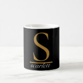 Elegant Black Gold Monogram Girly Script Stilvoll Kaffeetasse (Mittel)