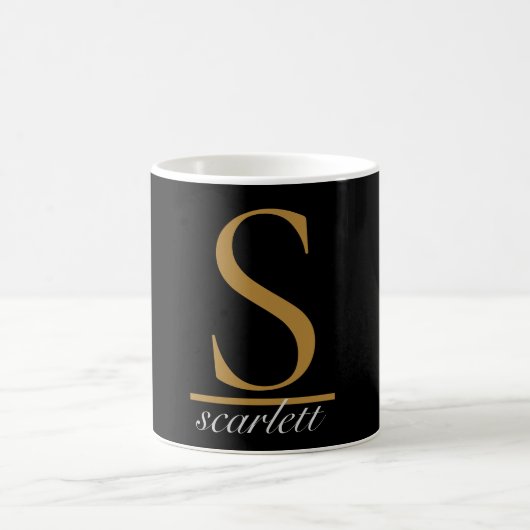 Elegant Black Gold Monogram Girly Script Stilvoll Kaffeetasse (Mittel)