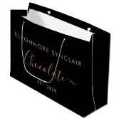 Elegant Black Gold Script Chocolate Große Geschenktüte (Vorderseite Schrägansicht)