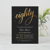 Elegant Black & Gold Script Eighty 80th Birthday Einladung (Stehend Vorderseite)