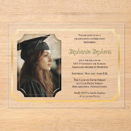 Elegant Black | Gold Uni Univ Graduation Party Acryleinladungen (Vorderseite)