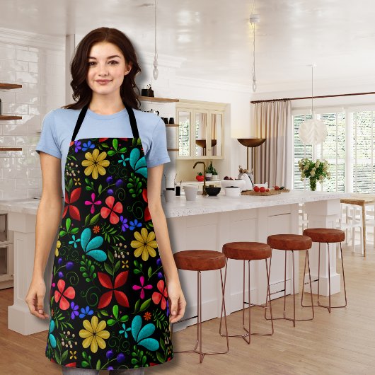 Elegant Black | Latin American Folk Floral Schürze