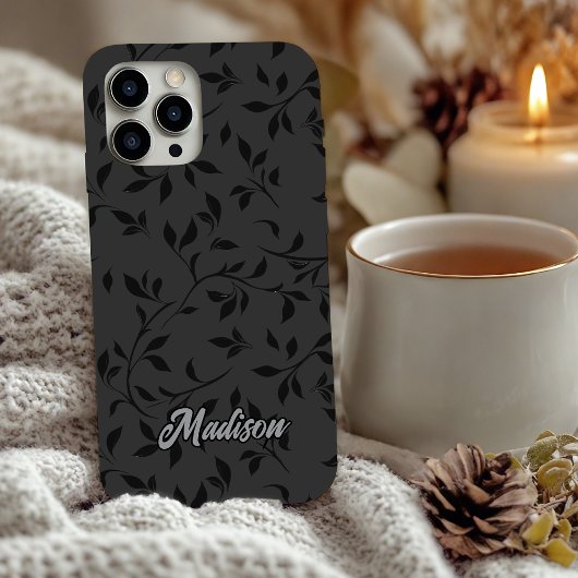 Elegant black leaves grey monogram Case-Mate iPhone hülle