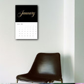 Elegant Black Minimalistisch| Gold Script Letters Kalender