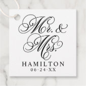 Elegant Black Mr. und Mrs. Script Custom Monogram Geschenkanhänger (Vorderseite)