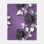 Elegant Black Roses With Silver Leaves Fleecedecke (Vorderseite)