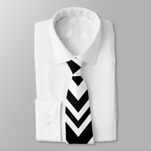 Elegant black& white chevron pattern Neck Tie Krawatte (Gebunden)