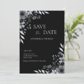 Elegant Black & White Floral Hand-Drawn Wedding Save The Date (Stehend Vorderseite)