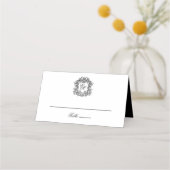 Elegant Black White Monogram Crest Vintage Wedding Platzkarte (Vorderseite)