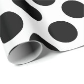 Elegant Black & White Polka Dot Birthday Geschenkpapier (Rolleneckpunkt)