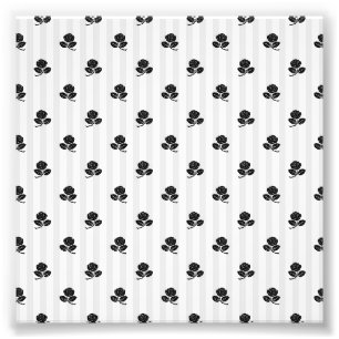 Elegant Black White Roses Flowers Vertical Lines Fotodruck
