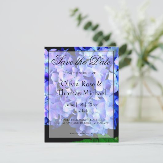 Elegant blaue lila Blumenhydrangeas Save The Date (Stehend Vorderseite)