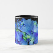 Elegant bläulich blühende Rose Blaue Hydrangeas Tasse (Zentrum)