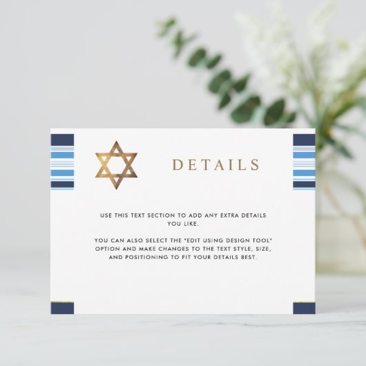 Elegant Blue and Gold Tallit Bar Mitzvah Details Begleitkarte (Stehend Vorderseite)
