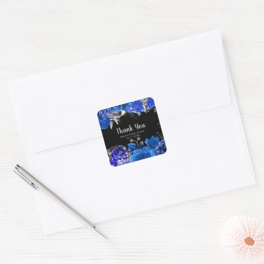 Elegant Blue and Silver Flowers Sweet Sixteen Quadratischer Aufkleber (Umschlag)