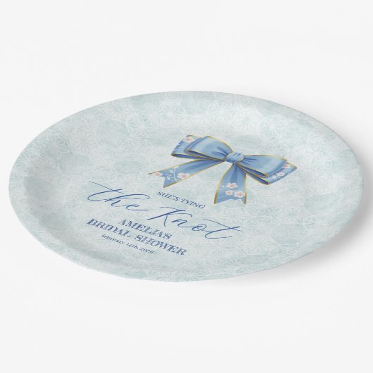 Elegant Blue Bow Engagement Party Invitation Pappteller (Schrägansicht)