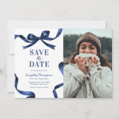 Elegant Blue Bow Graduation Save the Date (Vorderseite)