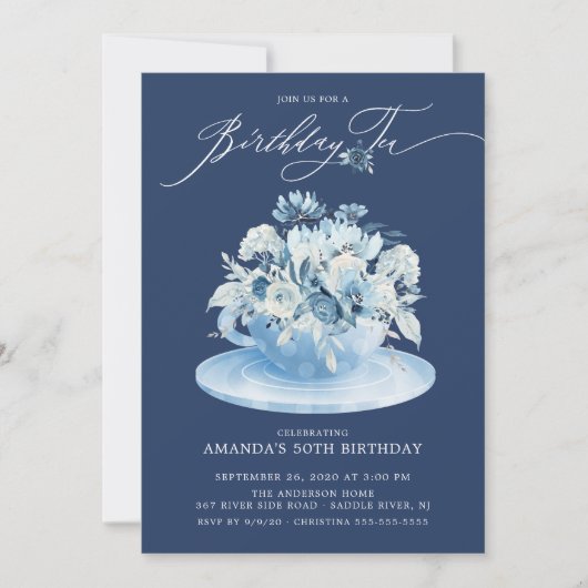 Elegant Blue Floral Birthday Tee Einladung (Vorderseite)