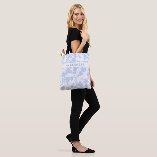Elegant Blue Floral Botanical Tasche (Am Model)