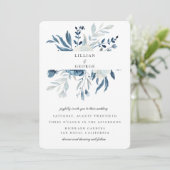 Elegant Blue Floral Bouquet Wedding Einladung (Stehend Vorderseite)