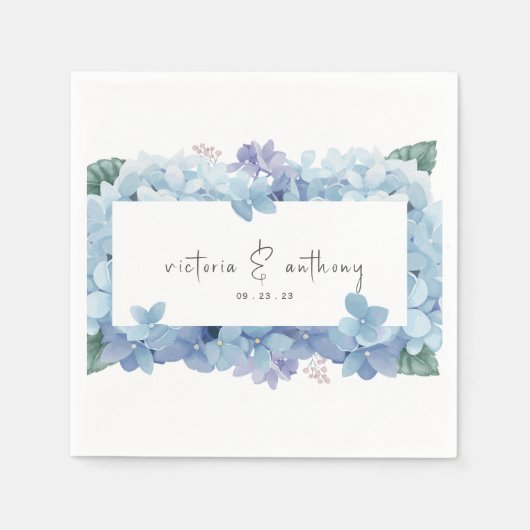 Elegant Blue Floral Hydrangeas Name Datum Hochzeit Serviette (Vorderseite)