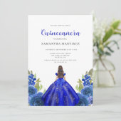 Elegant Blue Floral Quinceñera Einladung (Stehend Vorderseite)