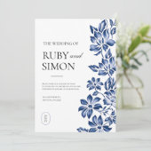 Elegant Blue Floral Vintage Wedding Einladung (Stehend Vorderseite)