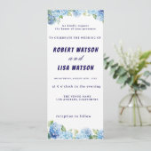 Elegant Blue Floral Wedding  Einladung (Stehend Vorderseite)