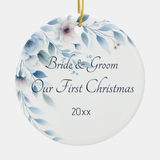Elegant Blue Floral Wedding First Christmas Keramik Ornament (Vorne)