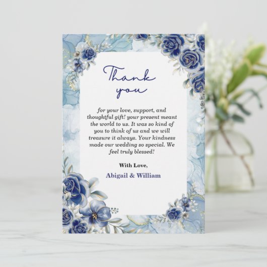 Elegant Blue Floral Wedding Vielen Dank flache Kar Dankeskarte (Stehend Vorderseite)