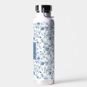 Elegant Blue French Toile Pattern Monogram Name Trinkflasche (Links)
