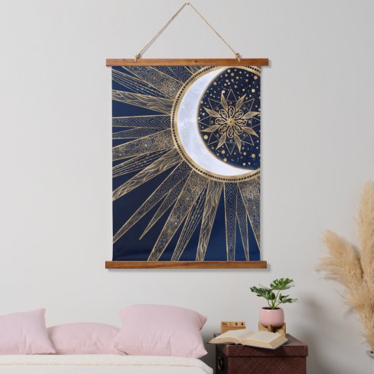 Elegant Blue Gold Sun Moon Mandala Wandteppich Mit Holzrahmen (Schlafzimmer)