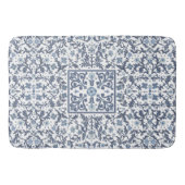 Elegant Blue Graphic Floral Pattern Badematte (Vorderseite)
